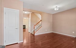 6984 ELM AVENUE, ELKRIDGE, MD 21075