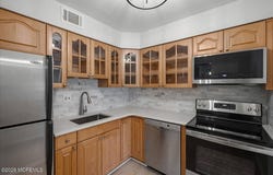 405 Wellington Place, Matawan, NJ 07747