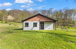 284 Central Avenue, Weirton, WV 26062