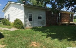 939 Bradley Springs School Road, Hestand, KY 42151
