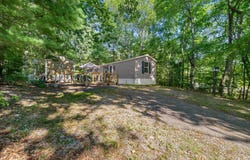 1583 Bozrah Road, Montville, CT 06370