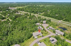 9 Amber Ln, Esko, MN 55733