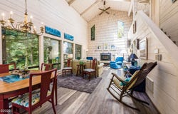 6 Woodthrush Ln, Gleneden Beach, OR 97388