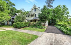 163 Thompson St, Springfield, MA 01109