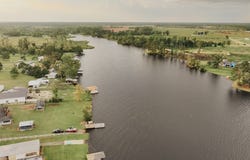 548 Walker Ln, Baxley, GA 31515