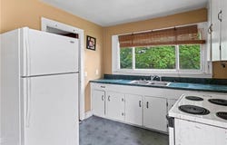3217 Arlington Drive, Winston-Salem, NC 27103