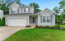 800 Collins Pond Drive, Ravenna, OH 44266
