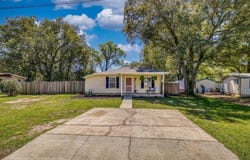 3985 Whitehall Drive, Pace, FL 32571