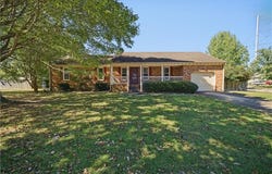 628 Gladesdale Drive, Chesapeake, VA 23322