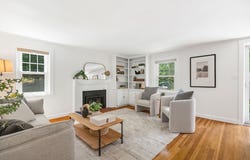 9 Stonebridge Rd, Wayland, MA 01778