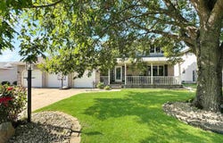 121 PRAIRIEVIEW Drive, East Peoria, IL 61611