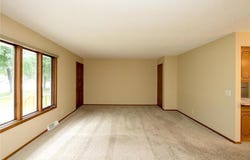 218 4th Avenue SW, Hutchinson, MN 55350