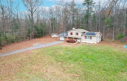 50 Northwoods Road, Farmington, CT 06032