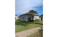412 S 1st St, Bushton, KS 67427