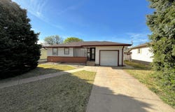 606 E 16th Street, Hays, KS 67601