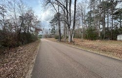 SE Pricedale Drive, Bogue Chitto, MS 39629