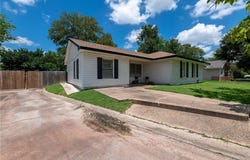 4204 Carter Creek Parkway, Bryan, TX 77802