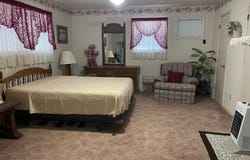 741a Muzny RD, La Grange, TX 78945