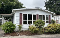 1475 GREEN ACRES RD, Eugene, OR 97408