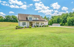 7906 Lucky Lane, Corryton, TN 37721
