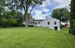 2700 Clearview Drive, Burlington, IA 52601