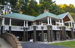 201 Lows Hollow Rd, Lopatcong Twp., NJ 08886