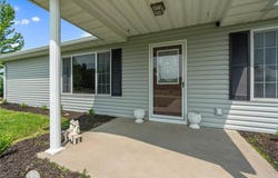 42038 F Highway, Richmond, MO 64085