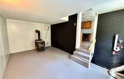 1313 Shavers Street SW, Newton Falls, OH 44444