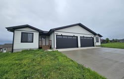 1407 E 10Th Street, Carroll, IA 51401