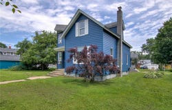 924 6th Street W, Wabasha, MN 55981