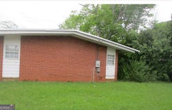 1982 S Riverview, Albany, GA 31705