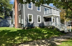 27 N Washington Avenue, Oxford, NY 13830