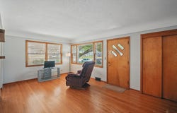 4147 E 7th Street, Des Moines, IA 50313