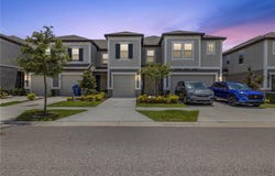 31940 BLUE PASSING LOOP, WESLEY CHAPEL, FL 33545