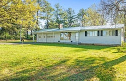 5290 Crumptown Road, Farmville, VA 23901