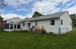 35 S 27th St, Newark, OH 43055