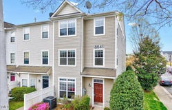 8641 Neuse Club Lane, Raleigh, NC 27616
