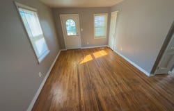 18761 Kingsville Street, Harper Woods, MI 48225