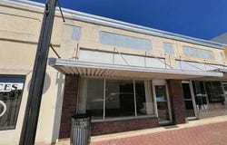 214 S Muskogee Avenue, Tahlequah, OK 74464