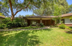 1075 Pine Oak Lane, Pasadena, CA 91105