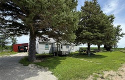 3028 Carver Road, Winterset, IA 50273