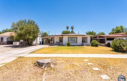 543 Sandalwood Dr, El Centro, CA 92243