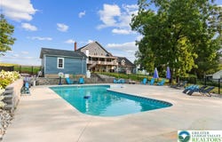521 Greenview Drive, SAYLORSBURG, PA 18353