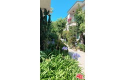11081 ROSE Ave, Los Angeles, CA 90034