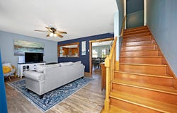8935 N Loretto Road, Loretto, KY 40037