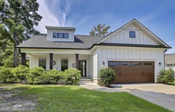 11 Sailview Court, Hampstead, NC 28443