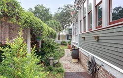14 W Duffy Street, Savannah, GA 31401