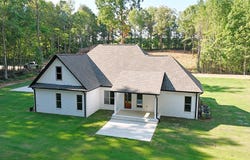145 Forest Dr., PONTOTOC, MS 38863