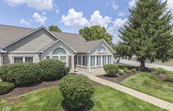 7304 Lake Lakota Place, Indianapolis, IN 46217