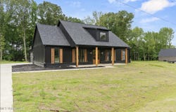 121 Drake Lane, Red Banks, MS 38661